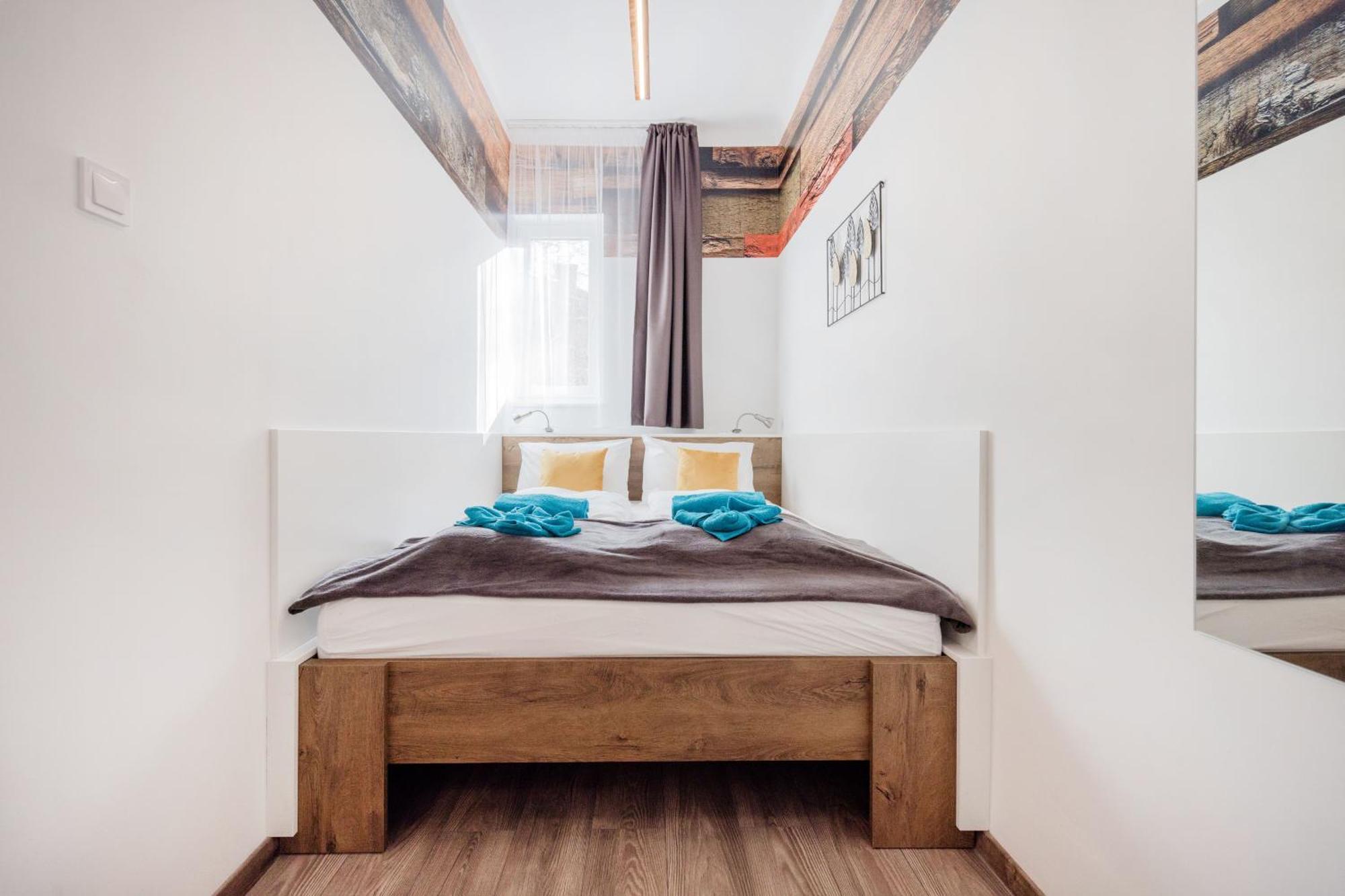 Elemental Retreats - Wood & Water Studios Boedapest Buitenkant foto
