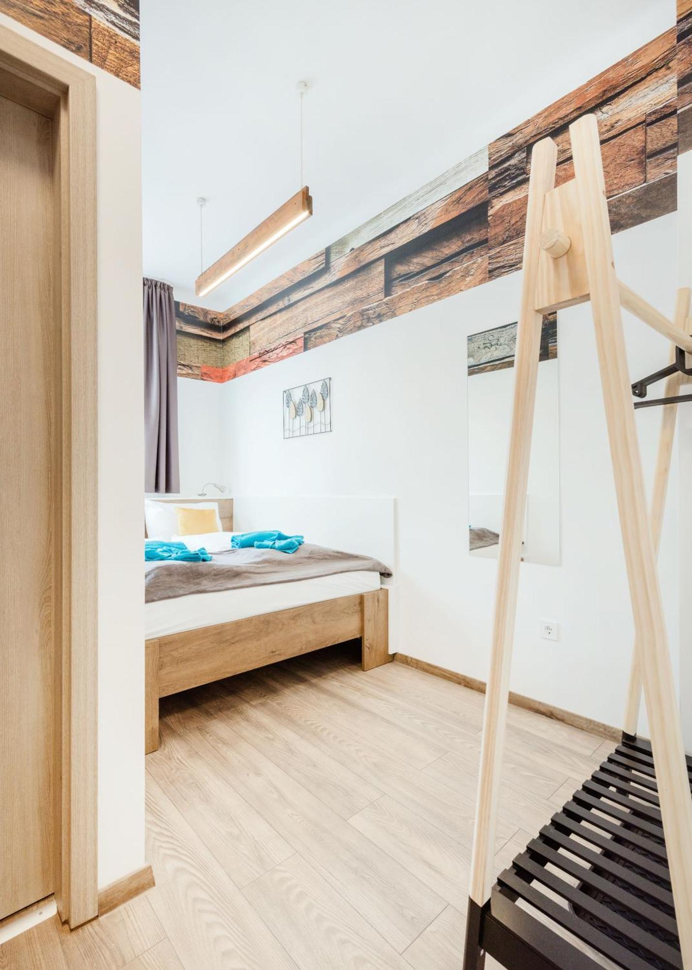 Elemental Retreats - Wood & Water Studios Boedapest Buitenkant foto